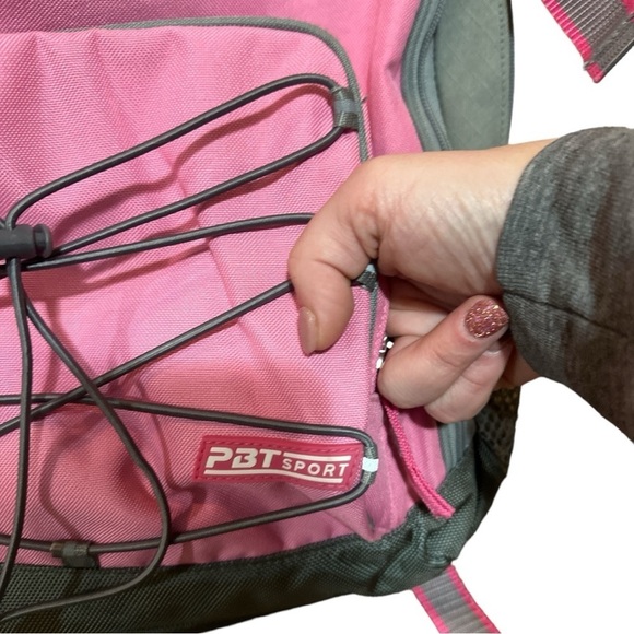 EUC - Pottery Barn Teen Backpack - FREE Embroidery Included - Picture 2 of 4